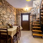 Appartement Nella *